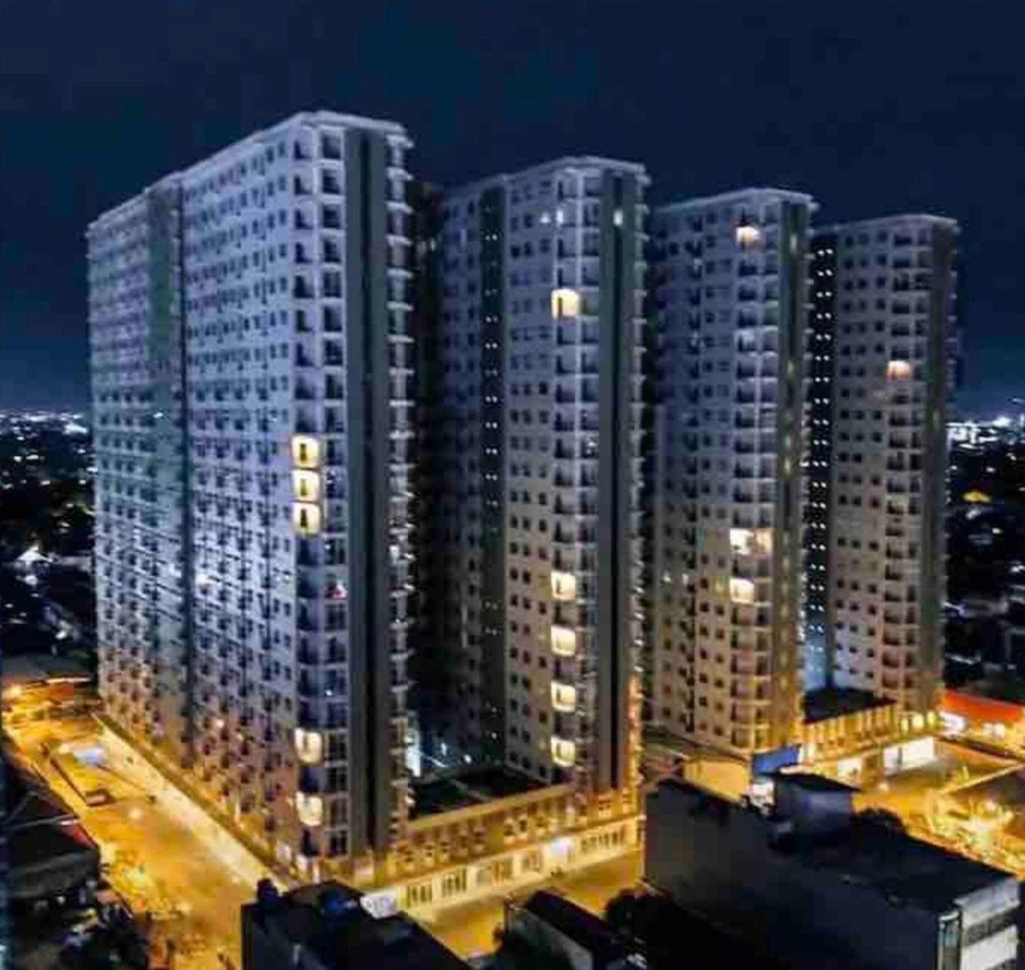 Apartement Grand Asia Afrika Bandung by House Of Tofi Exterior foto